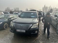 Сүрөт унаа Lexus LX