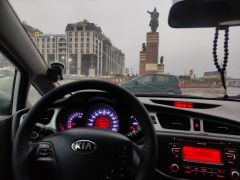 Сүрөт унаа Kia Ceed