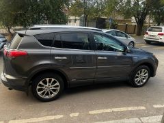 Сүрөт унаа Toyota RAV4