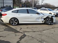 Photo of the vehicle BMW i4