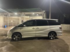 Сүрөт унаа Toyota Estima