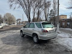 Photo of the vehicle Lexus RX