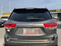 Сүрөт унаа Toyota Highlander