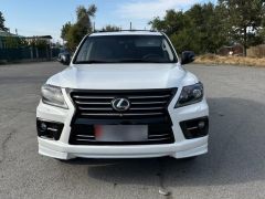 Photo of the vehicle Lexus LX