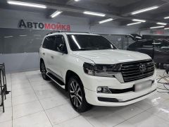 Сүрөт унаа Toyota Land Cruiser