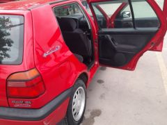 Сүрөт унаа Volkswagen Golf