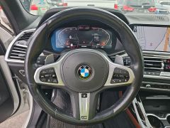 Photo of the vehicle BMW X7