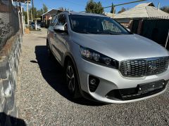 Сүрөт унаа Kia Sorento