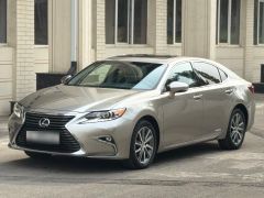 Photo of the vehicle Lexus ES