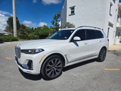 Фото авто BMW X7