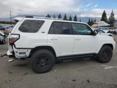 Photo of the vehicle Toyota 4Runner