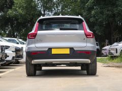 Сүрөт унаа Volvo XC40