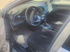 Photo of the vehicle Hyundai Elantra