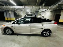 Photo of the vehicle Toyota Prius