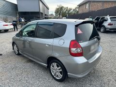 Фото авто Honda Fit