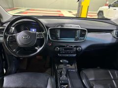 Сүрөт унаа Kia Sorento