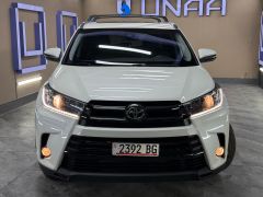 Фото авто Toyota Highlander