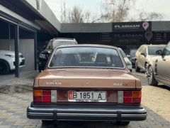 Фото авто Volvo 240 Series