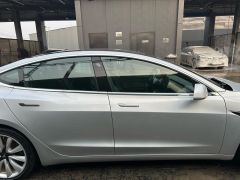 Photo of the vehicle Tesla Model 3