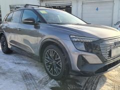 Сүрөт унаа Audi Q5 e-tron