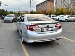 Сүрөт унаа Toyota Camry