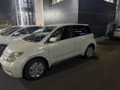 Фото авто Toyota Ist