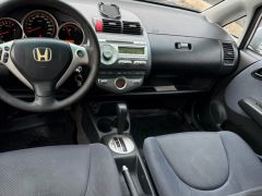 Фото авто Honda Jazz