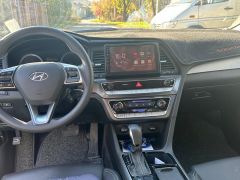 Photo of the vehicle Hyundai Sonata