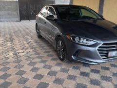 Сүрөт унаа Hyundai Elantra