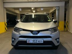 Сүрөт унаа Toyota RAV4