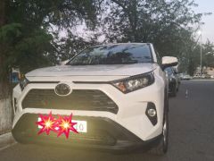 Фото авто Toyota RAV4