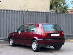 Сүрөт унаа Volkswagen Golf