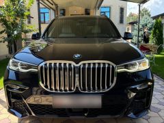 Фото авто BMW X7