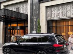 Photo of the vehicle BMW X7