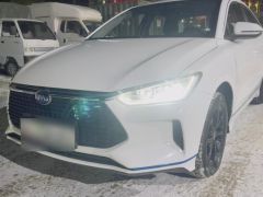 Сүрөт унаа BYD E3