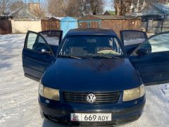 Photo of the vehicle Volkswagen Passat