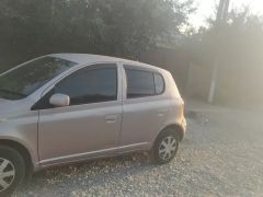 Фото авто Toyota Vitz