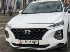 Photo of the vehicle Hyundai Santa Fe