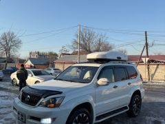 Photo of the vehicle Lexus GX