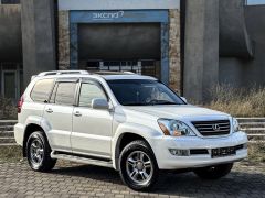 Photo of the vehicle Lexus GX