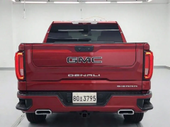 Сүрөт унаа GMC Sierra