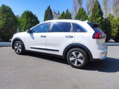 Сүрөт унаа Kia Niro