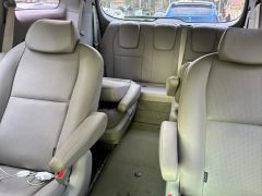 Сүрөт унаа Kia Carnival