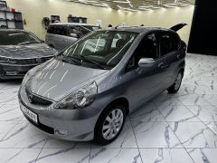 Фото авто Honda Jazz