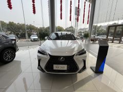 Photo of the vehicle Lexus NX