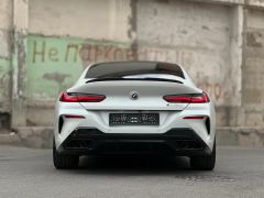 Сүрөт унаа BMW 8 серия