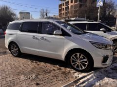 Фото авто Kia Carnival