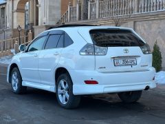 Сүрөт унаа Toyota Harrier