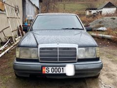 Фото авто Mercedes-Benz W124