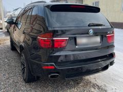 Photo of the vehicle BMW X5